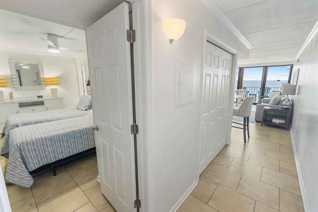 Island Winds East: Beachfront Condo with Million Dollar Views Gulf Shores Exterior photo